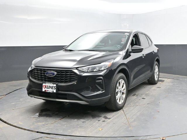 Used 2025 Ford Escape Active AWD/4WD image 6
