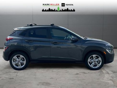 Used 2022 Hyundai Kona SEL image 6