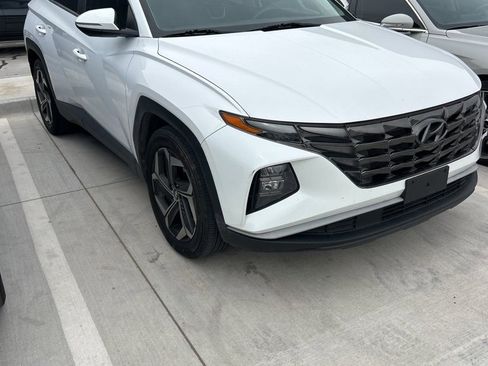 Used 2022 Hyundai Tucson SEL w/ Convenience + Premium Package image 2