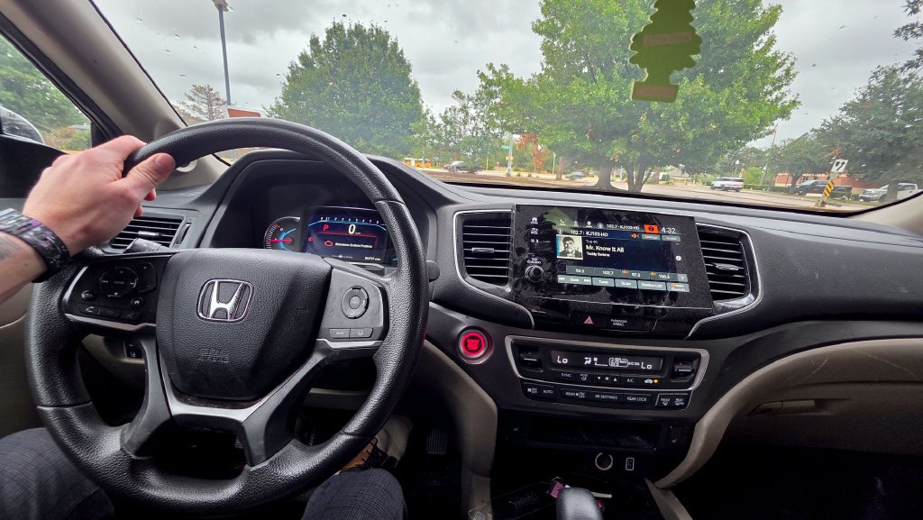 Used 2020 Honda Pilot EX image 28
