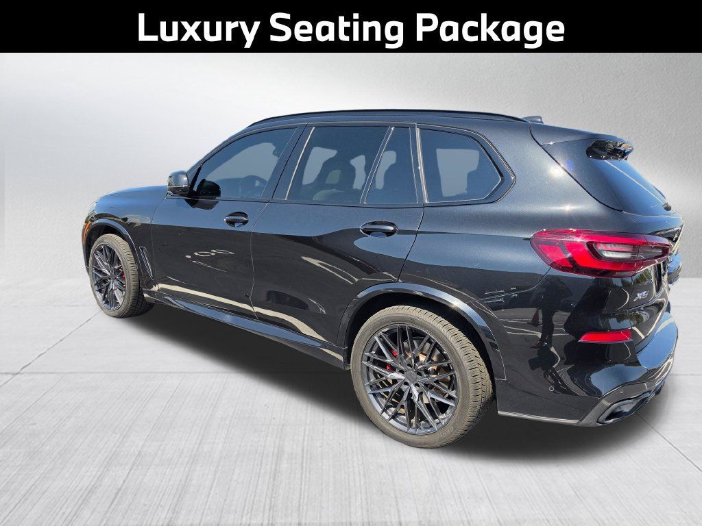 Used 2022 BMW X5 xDrive40i w/ M Sport Package AWD/4WD image 7