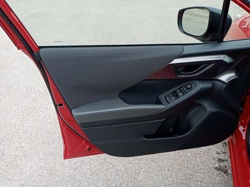 Used 2025 Subaru Impreza 2.0i image 13