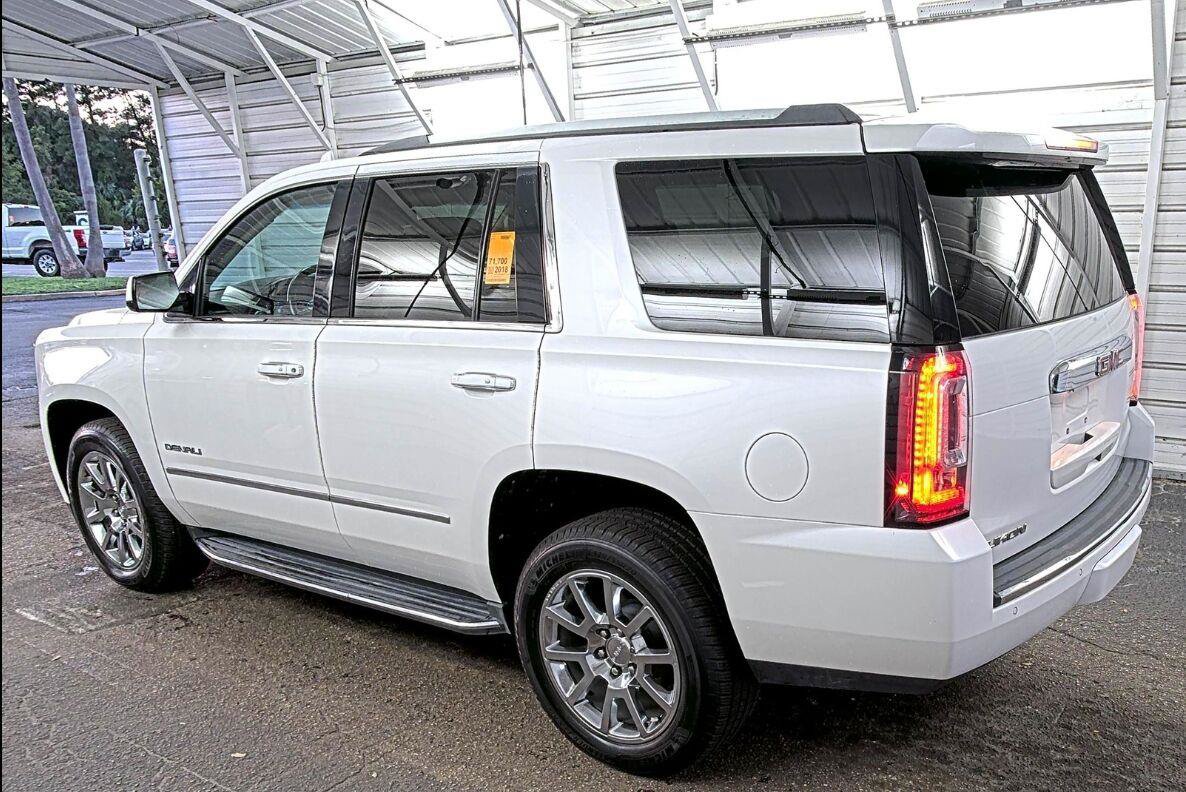 Used 2018 GMC Yukon Denali w/ Open Road Package AWD/4WD image 4