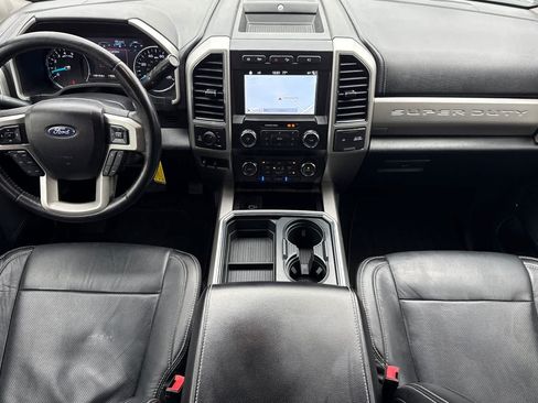 Certified 2019 Ford F350 Lariat AWD/4WD image 3