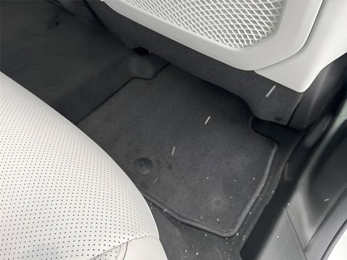 Used 2025 Jeep Wagoneer S Limited image 25