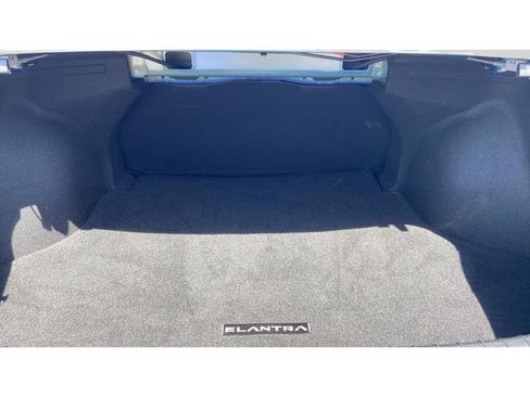 Certified 2025 Hyundai Elantra Sport FWD image 19