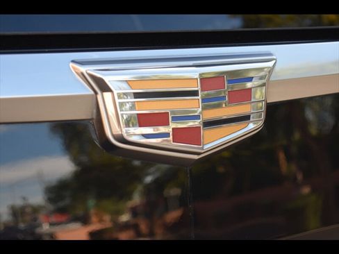 Used 2017 Cadillac Escalade Luxury image 52