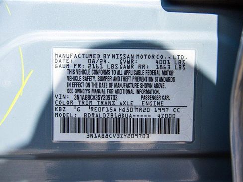 Used 2025 Nissan Sentra SV FWD image 26