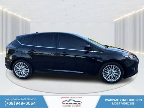 Used 2014 Ford Focus Titanium FWD image 8