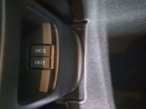 Used 2019 Honda CR-V Touring image 32