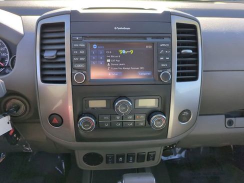 Used 2019 Nissan Frontier SL RWD image 20