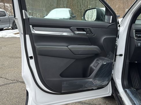 New 2026 GMC Terrain Elevation w/ Elevation Premium Package image 6