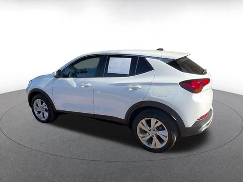 Used 2025 Buick Encore GX Preferred FWD image 10