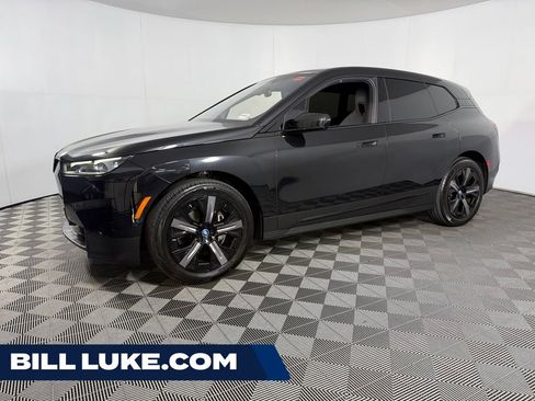 Used 2024 BMW iX xDrive50 AWD/4WD image 1