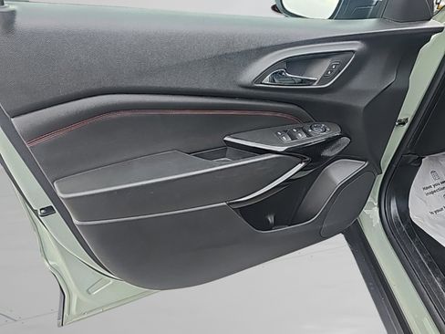 Used 2024 Chevrolet Trax RS w/ Driver Confidence Package image 16