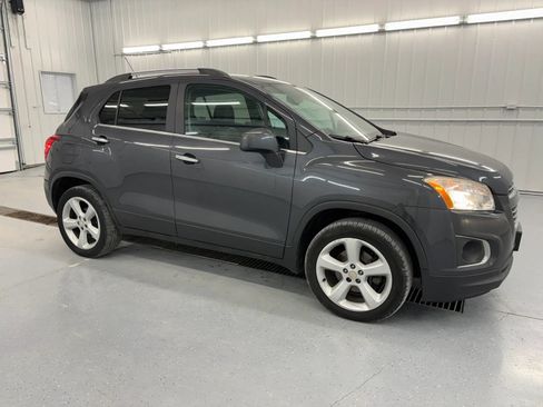 Used 2016 Chevrolet Trax LTZ AWD/4WD image 8
