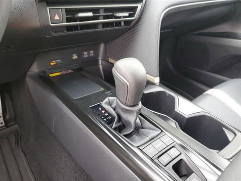 Used 2026 Toyota Camry SE image 45