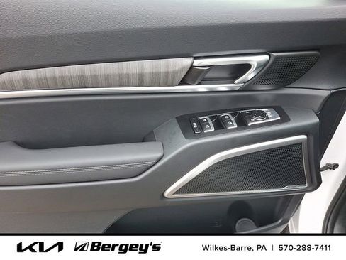 New 2025 Kia Telluride EX image 8