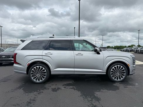 Used 2026 Hyundai Palisade Calligraphy AWD/4WD image 4