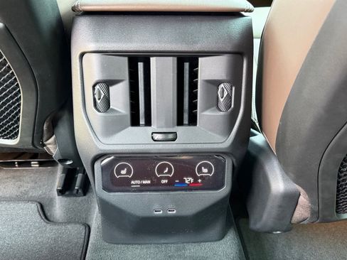 New 2026 BMW X3 xDrive30 w/ Premium Package image 19