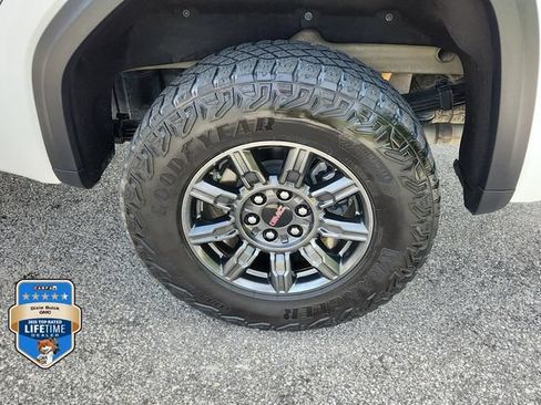 Certified 2024 GMC Sierra 1500 AT4X AWD/4WD image 7
