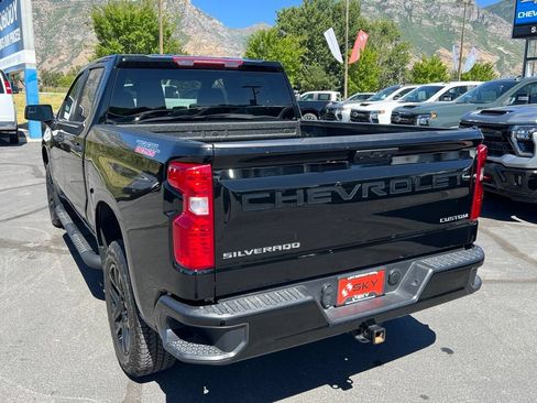 Used 2026 Chevrolet Silverado 1500 Custom Trail Boss w/ Turbomax Blackout Package AWD/4WD image 11