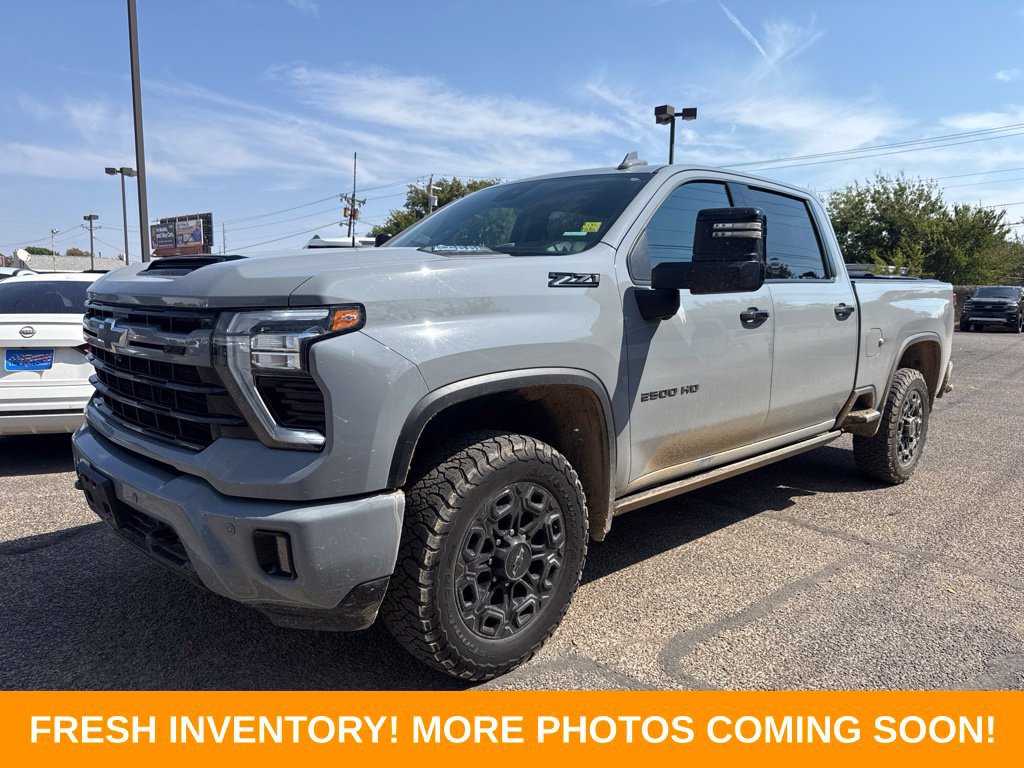 Used 2024 Chevrolet Silverado 2500 LTZ w/ LTZ Plus Package AWD/4WD image 5