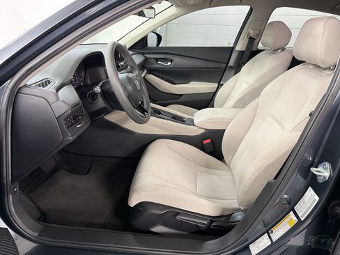 Certified 2024 Honda Accord LX image 5