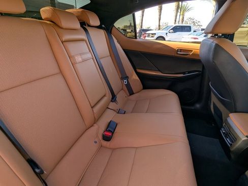 Used 2025 Lexus IS 300 F Sport image 19