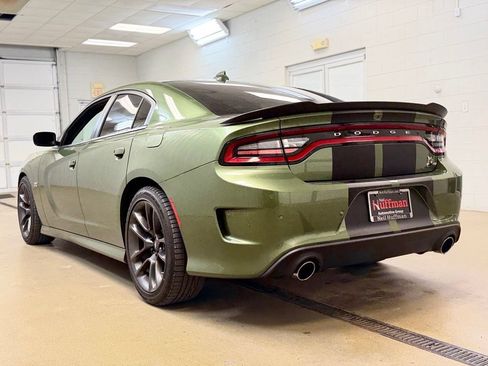 Used 2021 Dodge Charger Scat Pack w/ Plus Group RWD image 9