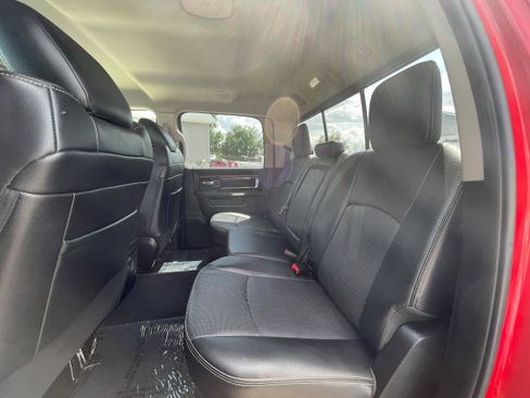 Used 2016 RAM 1500 Laramie w/ Convenience Group image 19