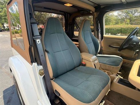 Used 2000 Jeep Wrangler Sahara AWD/4WD image 20