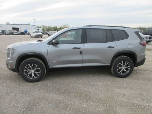 New 2026 GMC Acadia AT4 w/ Super Cruise Package AWD/4WD image 9