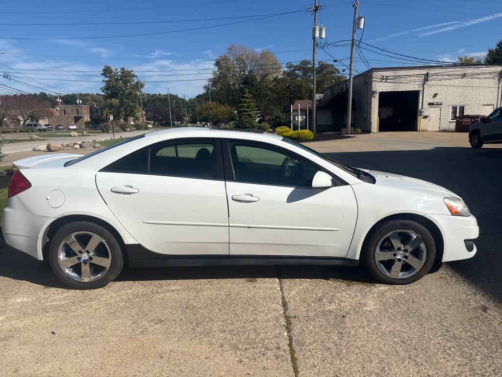 Used 2010 Pontiac G6 Sedan FWD image 8