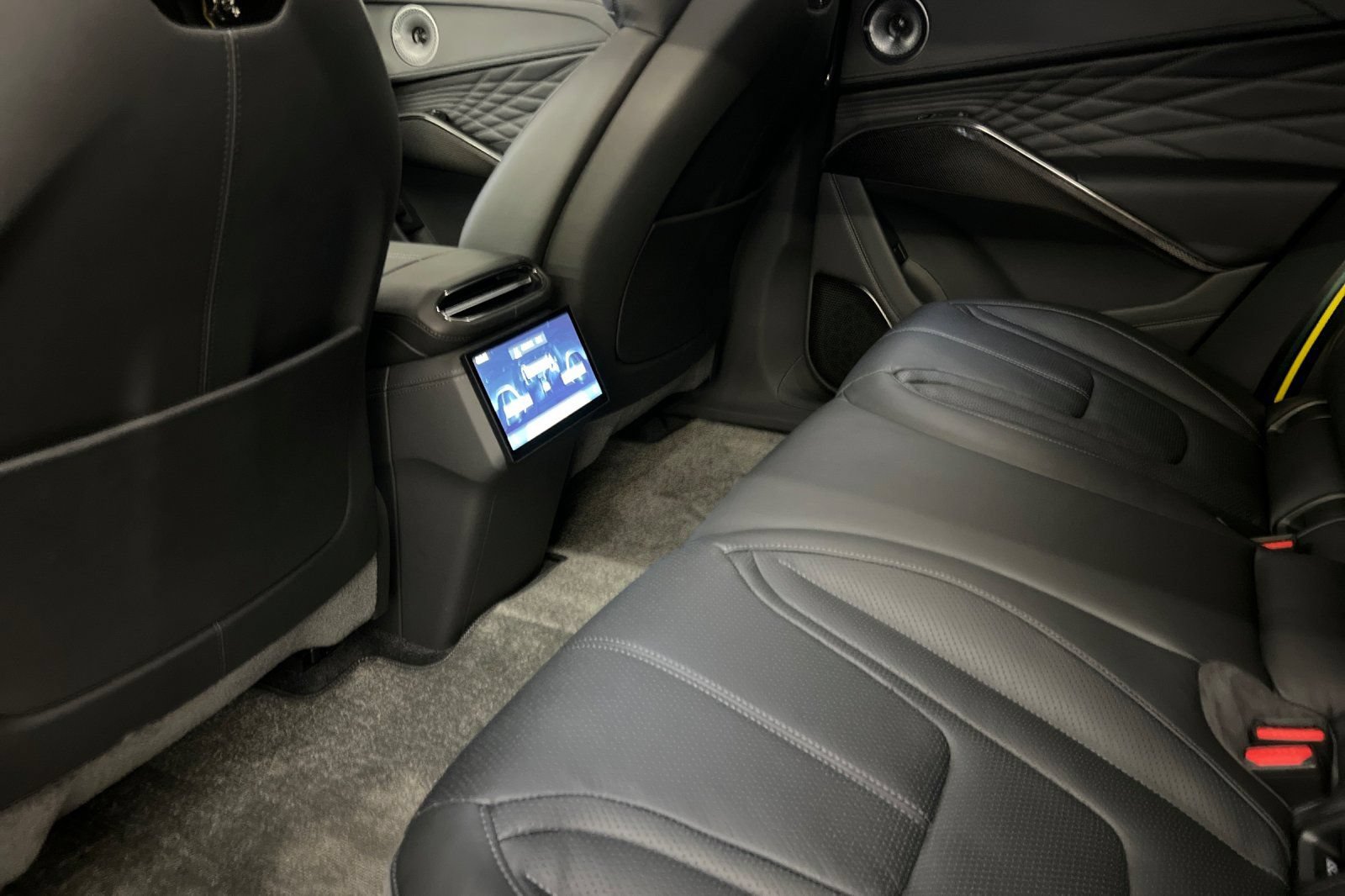 New 2025 Lotus Eletre AWD/4WD image 12