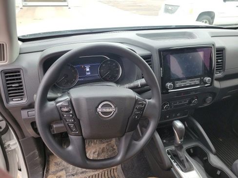 Used 2023 Nissan Frontier S w/ Technology Package image 13