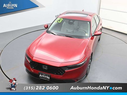 Used 2023 Honda Accord EX image 25