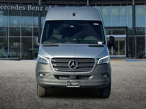 New 2025 Mercedes-Benz Sprinter 2500 image 9