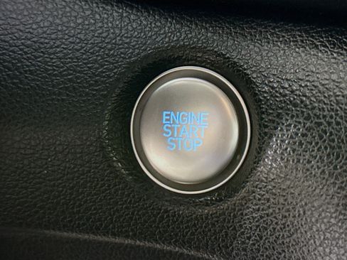 Used 2022 Hyundai Santa Fe SEL FWD image 21