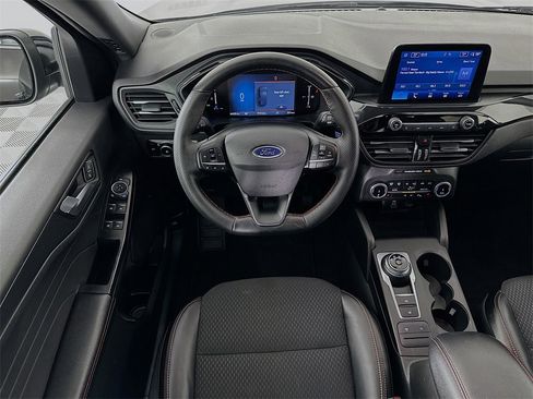 Used 2025 Ford Escape ST-Line Select image 25