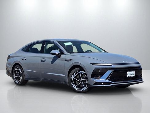 New 2026 Hyundai Sonata SEL FWD image 1