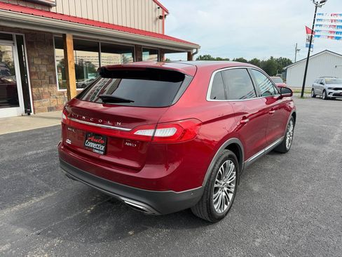 Used 2016 Lincoln MKX Reserve w/ Technology Package AWD/4WD image 4