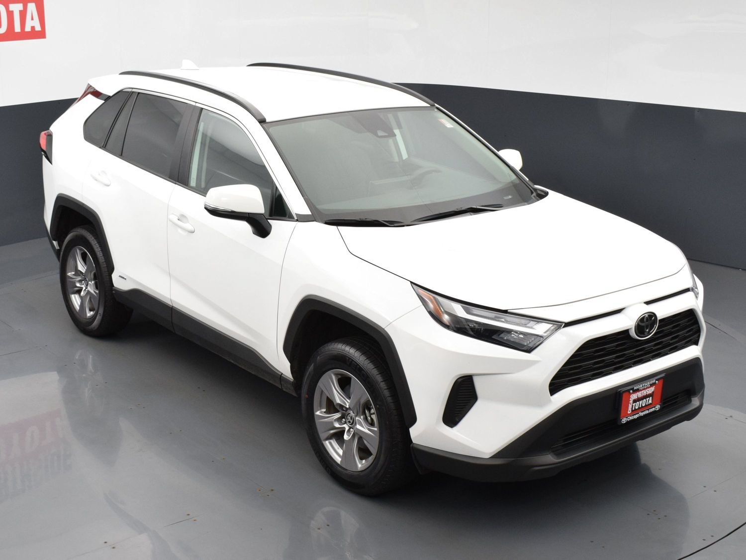 Used 2025 Toyota RAV4 XLE AWD/4WD image 21