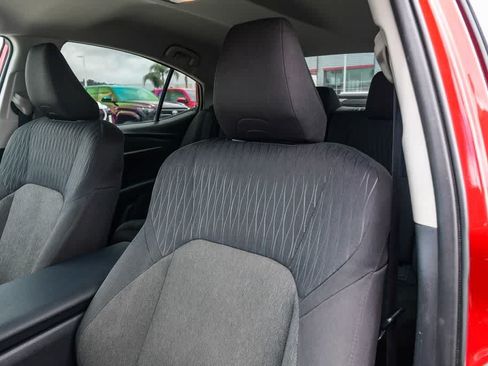 Used 2025 Toyota Camry LE FWD image 17