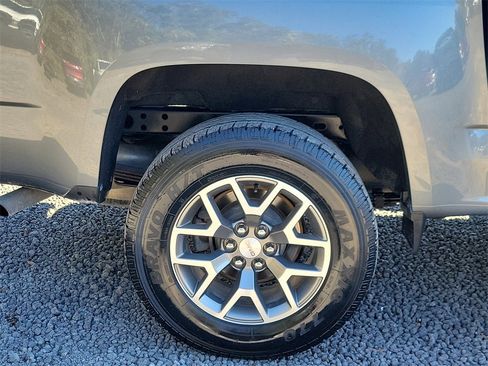 Used 2019 GMC Canyon All Terrain w/ Trailering Package image 6