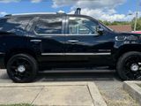 Used 2011 Cadillac Escalade Premium image 5