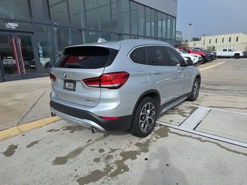 Used 2021 BMW X1 sDrive28i w/ Premium Package image 5