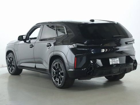 Used 2024 BMW XM Base image 41