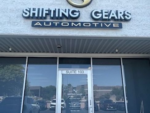 Used 2019 Ford F150 Lariat w/ Equipment Group 502A Luxury AWD/4WD image 32