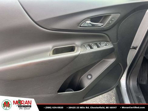 Used 2023 Chevrolet Equinox LT FWD image 16